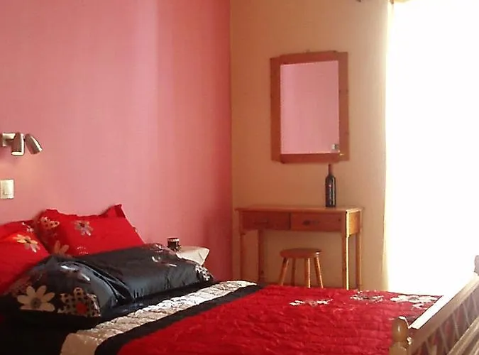 Levante Taverna Apartmanhotel 3*