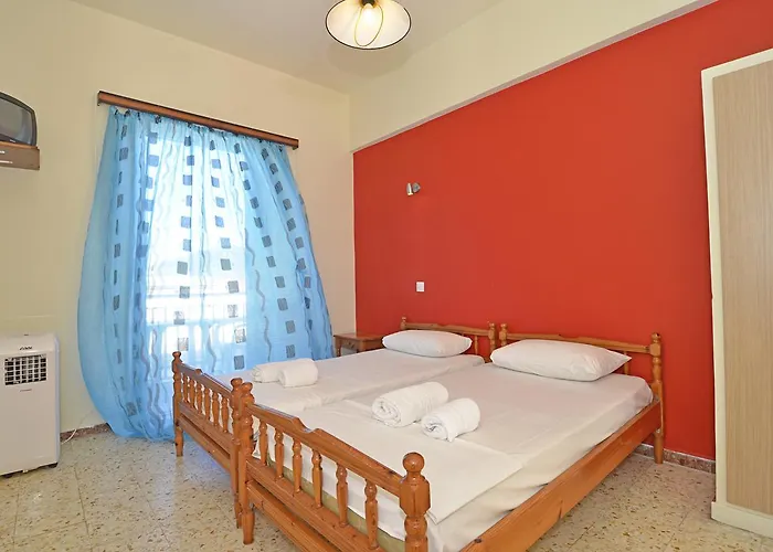 Levante Taverna Apartmanhotel Alikanász