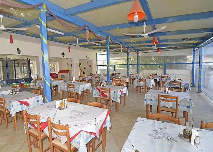 Levante Taverna Alikanász