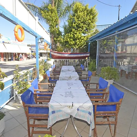 Hotel apartamentowy Levante Taverna *