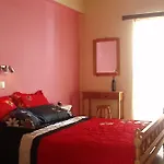 Levante Taverna Aparthotel 3*